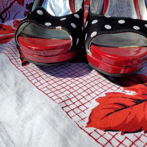 Rampage Polka dot heels - Picture 2 of 8